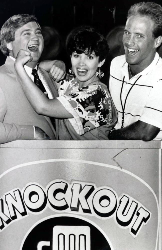 Fiona MacDonald, Billy J.Smith and Grant Kenny in It's a Knockout.