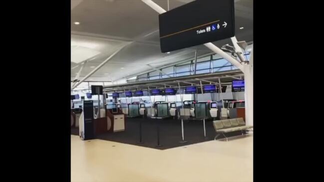 Brisbane Airport Empty As Major Australian Airline Nears Collapse Due ...