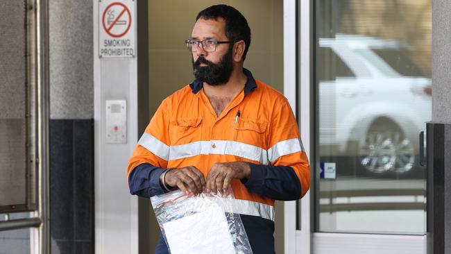 Maan Singh, who is accused of taking part in the brawl over the Runcorn Sikh temple stoush, leaving Brisbane Watchhouse after being granted bail. Pics: Tara Croser.