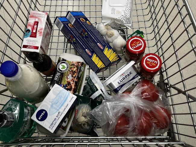 The Sydney man shared the contents of his supermarket shop. Picture: Reddit.