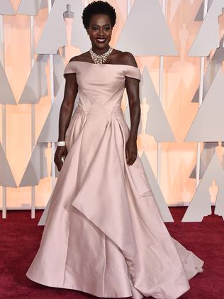 Very glam ... Viola Davis arrives on the red carpet. Picture: AP