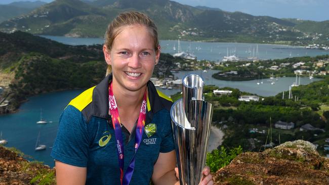 Meg Lanning of Australia holds the winning trophy of the ICC Women's World T20 2018 at Shirley Heights, English Harbour, Antigua and Barbuda, on November 25, 2018. (Photo by Randy Brooks / AFP)