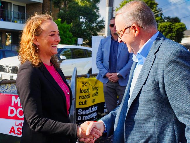 MELBOURNE, AUSTRALIA - NewsWire Photos 1  APRIL 2023: The Prime Minister, Anthony Albanese is seen with Labor candidate for Aston, Mary Doyle, during a visit to Bayswater Primary School polling booth.Picture: NCA NewsWire / Luis Ascui