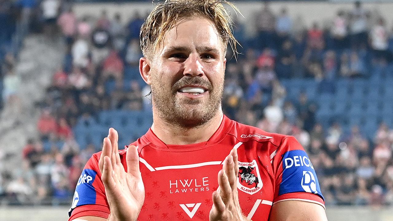 Jack De Belin and the Dragons won their season-opener against the Warriors. Photo by Bradley Kanaris/Getty Images.