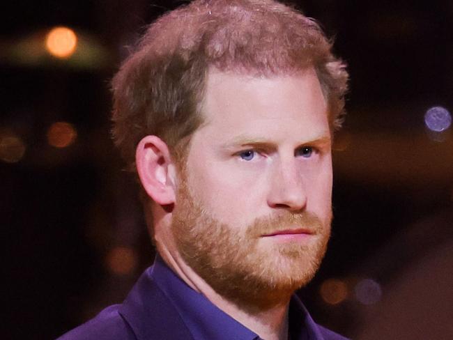 Harry ‘pondering revenge’ on royal family