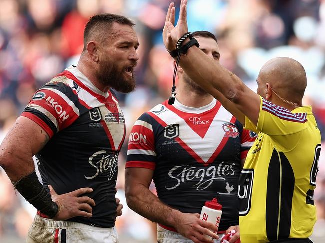 SYDNEY, AUSTRALIA - JULY 07: Jared Waerea-Hargreaves of the Roosters is sent to the sin bin and placed on report during the round 18 NRL match between Sydney Roosters and St George Illawarra Dragons at Allianz Stadium, on July 07, 2024, in Sydney, Australia. (Photo by Cameron Spencer/Getty Images)