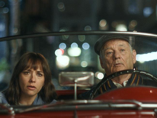 Rashida Jones and Bill Murray in On The Rocks