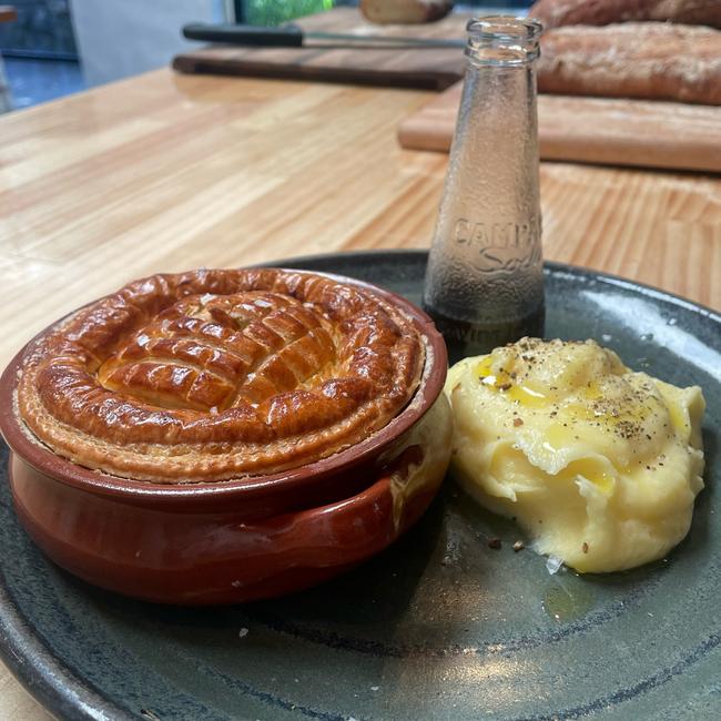 Beef pot pie at Patch, Stirling