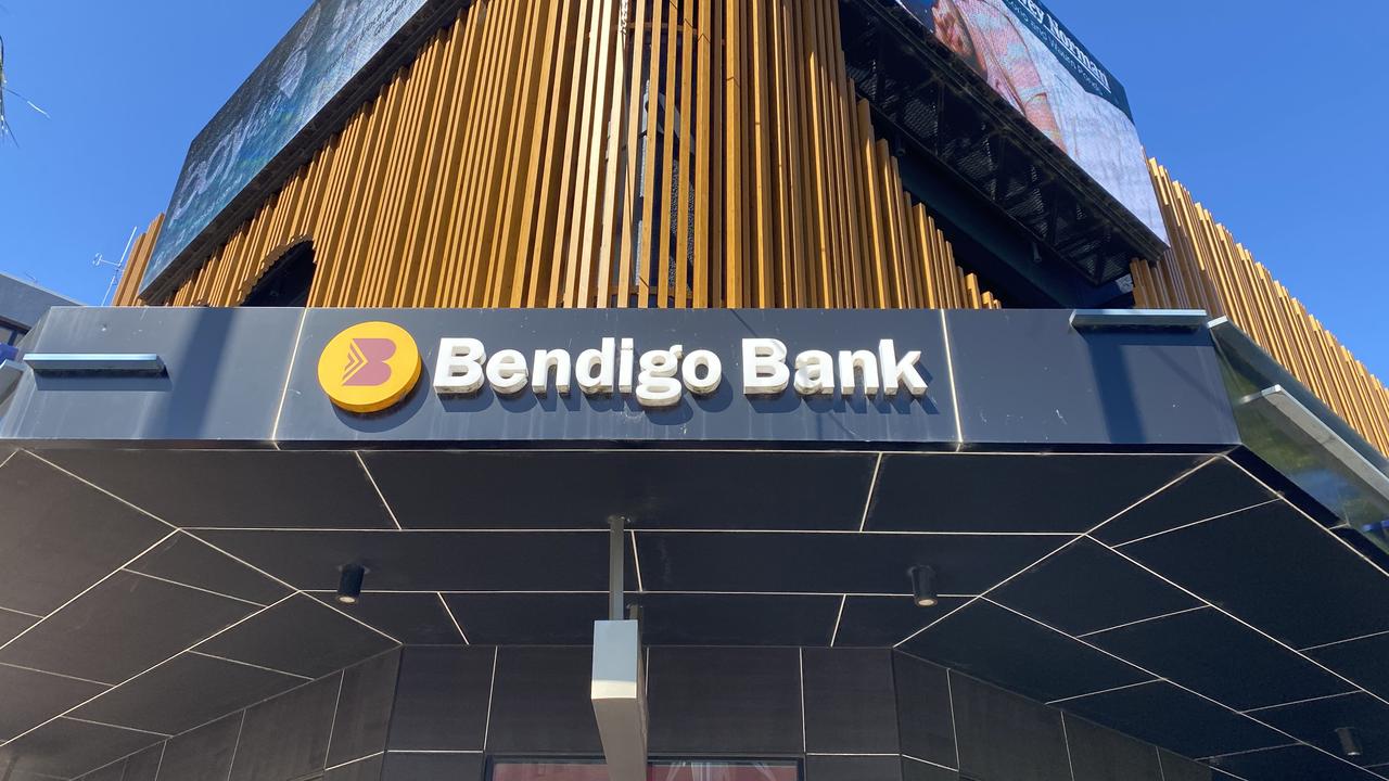 Bendigo Bank to close Beaconsfield and Whitemark, Flinders Island