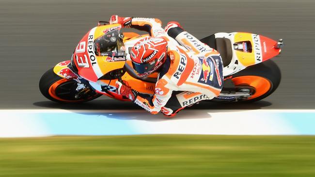 PHILLIP ISLAND, AUSTRALIA - OCTOBER 21:  Marc Marquez of Spain rides the #93 REPSOL HONDA TEAM  Honda  during qualifying for the 2017 MotoGP of Australia at Phillip Island Grand Prix Circuit on October 21, 2017 in Phillip Island, Australia.  (Photo by Quinn Rooney/Getty Images)