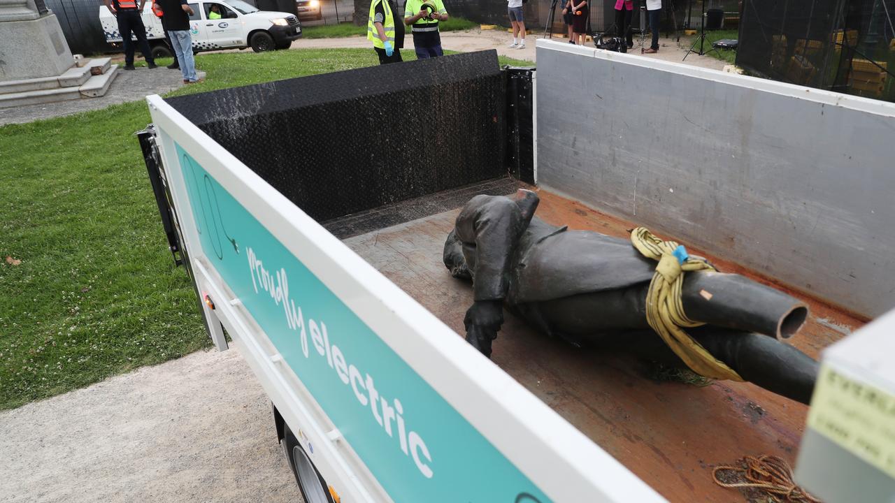 The statue being removed from the scene. Picture: NCA NewsWire / David Crosling