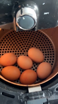 Air fryer boiled eggs