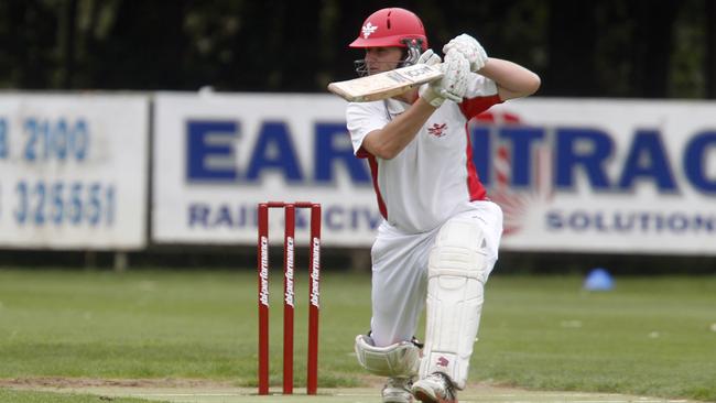 Simon Harman batting for Gisborne in a grand final. Picture: Richard Serong