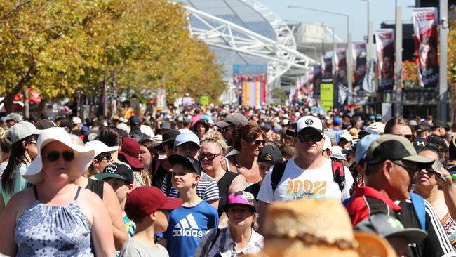 Huge crowds enjoy the Easter Show. Picture: David Swift.