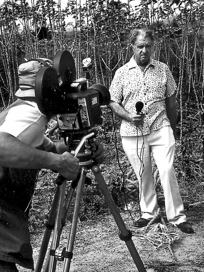 Journalist Denis Warner reports advance of North Vietnam troops just before fall of Saigon 1975.