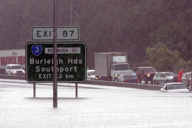 Flooding on the Gold Coast. Back highway at Tallebudgera.