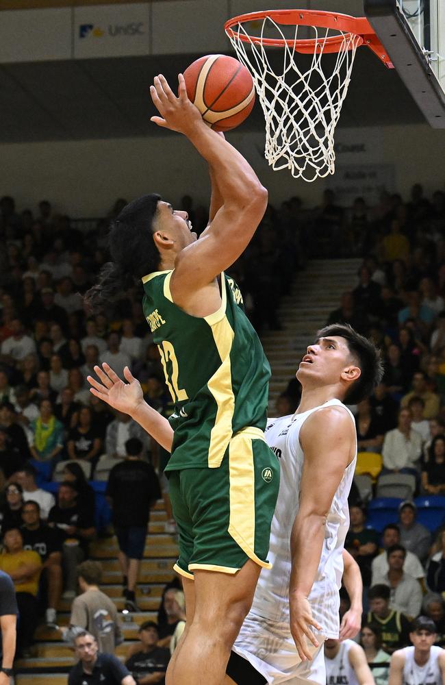 Keli Leaupepe gets up for the Boomers. Picture: Getty Images