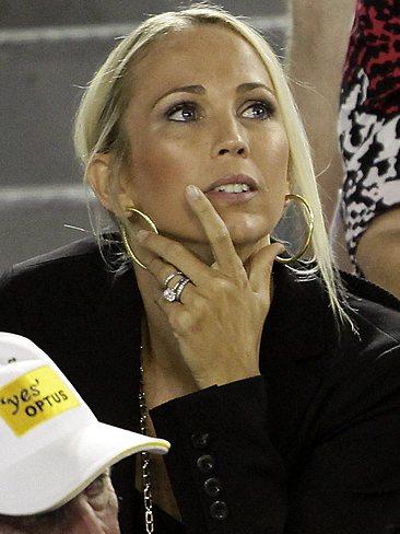 Bec hewitt 2025 engagement ring