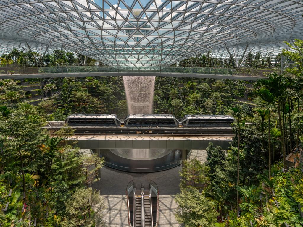 Singapore Airport: Best things to do at Changi Airport, from Jewel ...