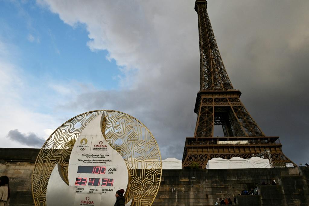 Eiffel Tower loses sparkle for Parisians ahead of Olympics | The Australian