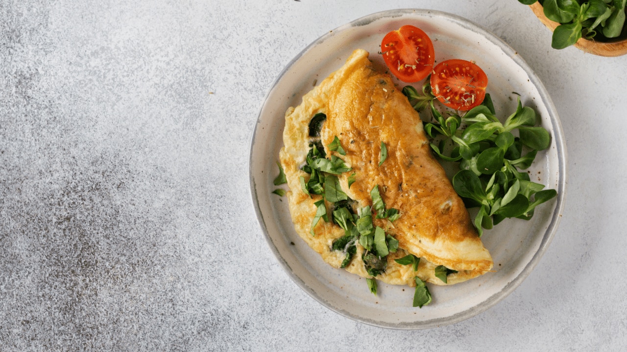 <h3>#3. Omelette wrap</h3><p><span>If you prefer to eat a lower-carb diet, a well-cooked omelette can be used as an alternative to bread to make a breakfast wrap. Once cooked, you can fill your omelette with salad like lettuce, tomato and cucumber.&nbsp;</span></p><p><span>Add smoked salmon, cream cheese and fresh dill, along with the veg, for a fresh, crunchy and protein-packed breakfast. You can prep the omelettes a couple of days in advance and store them in the fridge, ready to fill at a moment&rsquo;s notice.</span></p>