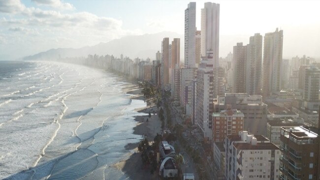 Gold Coast beach bar debate - from the Save Our Spit Facebook page, showing private enterprise on the beach at Brazil.