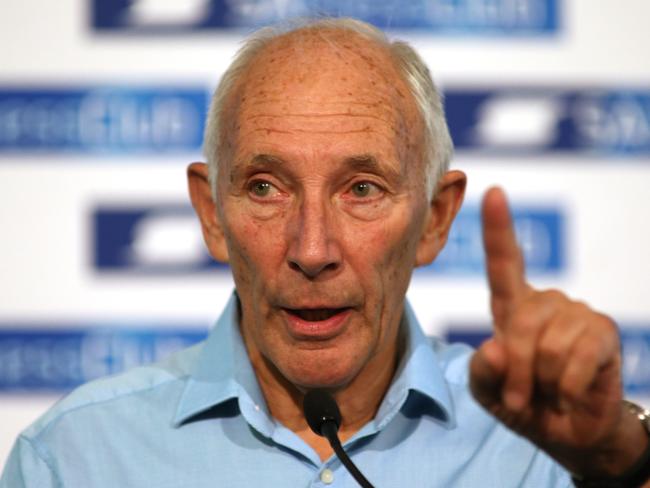 Cycling commentator Phil Liggett to speaking at SA Press Club in Adelaide, Monday, January 14, 2019.  (AAP Image/Kelly Barnes) NO ARCHIVING