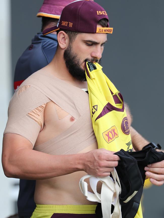 Bird’s extensive strapping in training. (Peter Wallis)