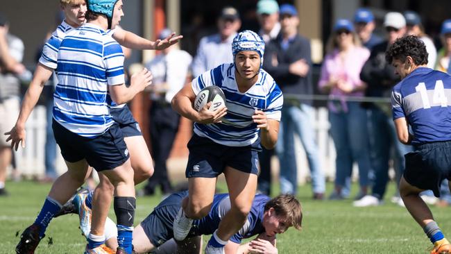 Prestyn Laine-Setu of Nudgee College.