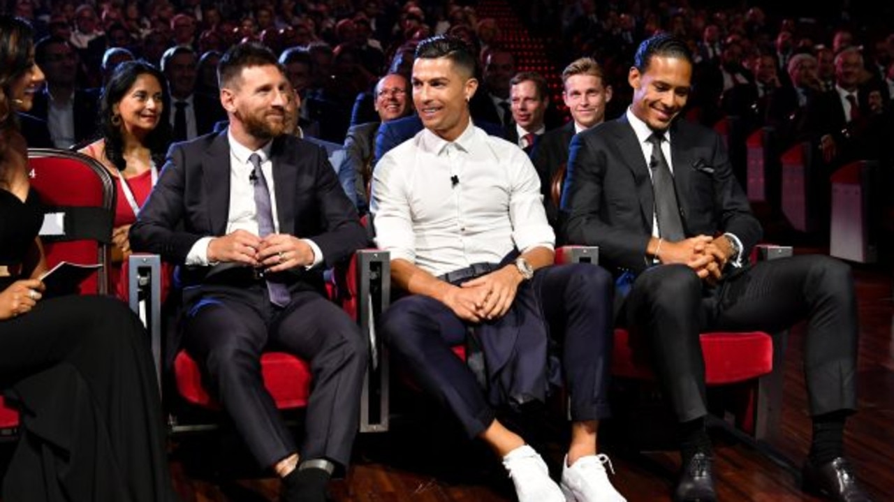 Cristiano Ronaldo sent a touching message to Lionel Messi by offering him dinner