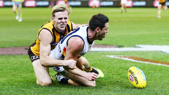 Sam Gibson is the latest Crow to go down with a soft tissue injury. Picture: Getty Images