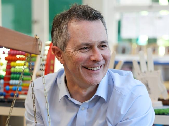 Federal Education Minister Jason Clare visits Goodstart Early Learning Centre in the Sydney suburb of Hamilton on Thursday with MP for Reid Sally Sitou to announce a pay rise for educators. Photo supplied.