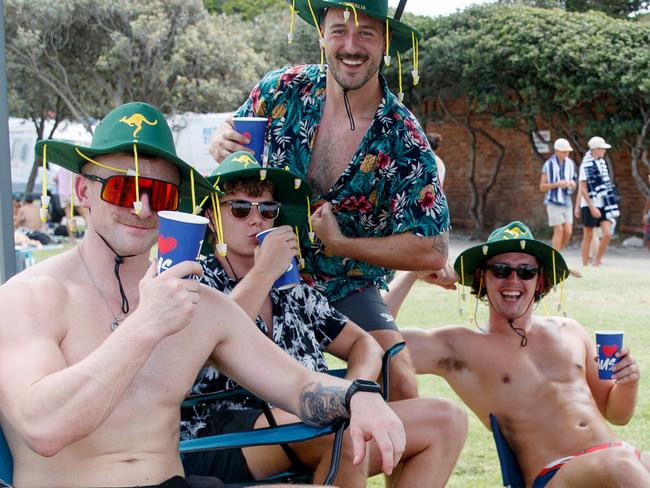 SYDNEY, AUSTRALIA - NewsWire Photos JANUARY 26, 2024: People enjoy Australia Day at Bronte beach. Picture: NCA NewsWire / Nikki Short