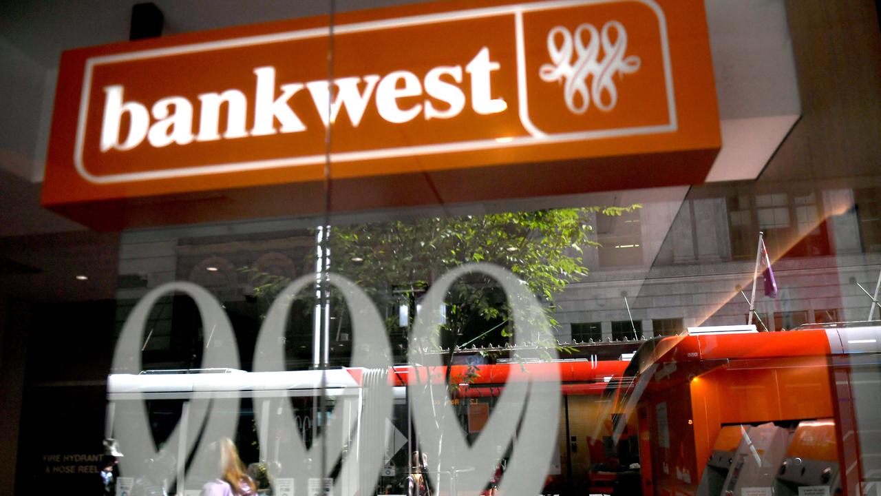 Bankwest zamyka wszystkie oddziały na Wschodnim Wybrzeżu i obniża regionalne godziny pracy w Australii Zachodniej