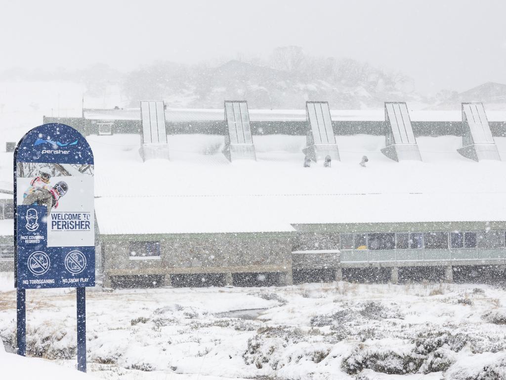 National Weather Melbourne Records Coldest Day Of 2021 Cold Front Hits South East