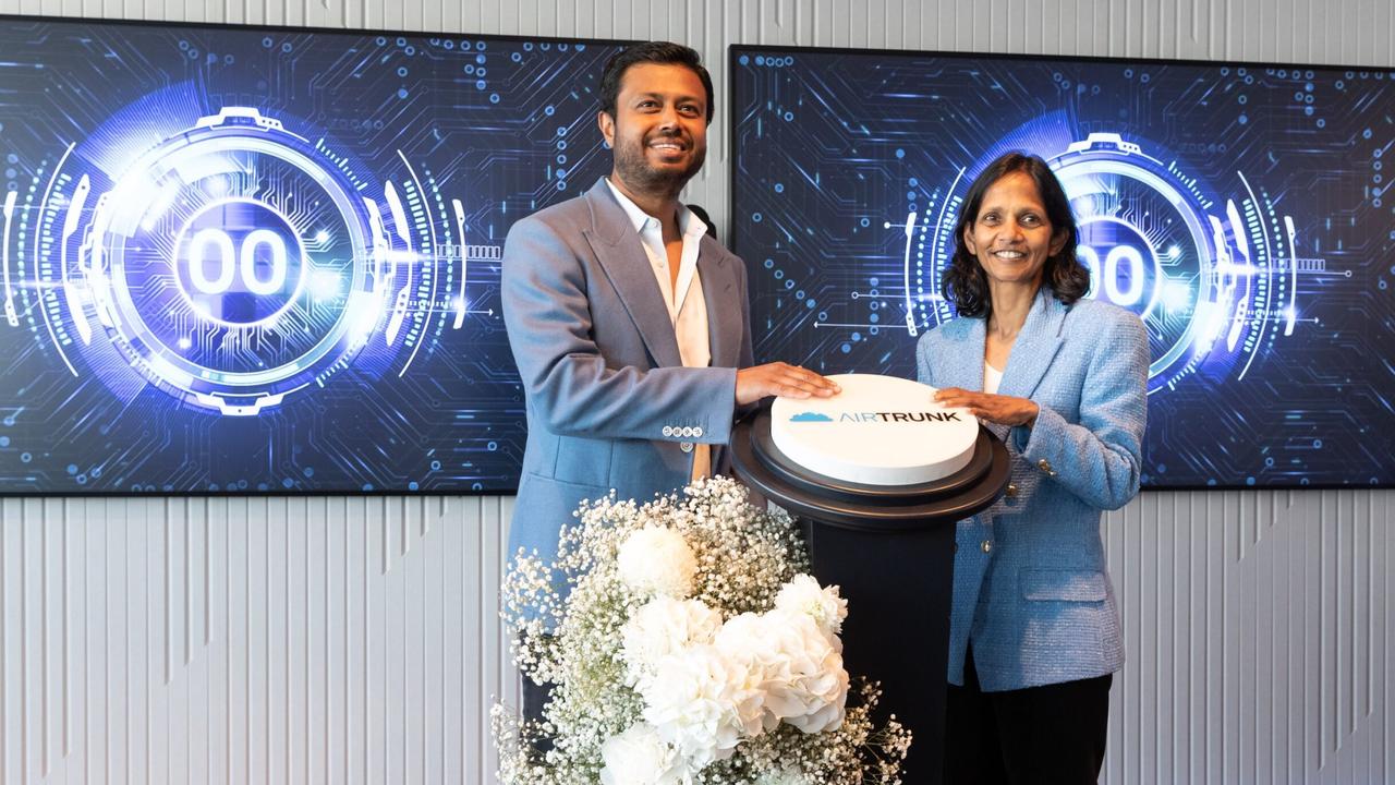 Airtrunk founder and CEO Robin Khuda with Macquarie Group boss Shemara Wikramanayake.