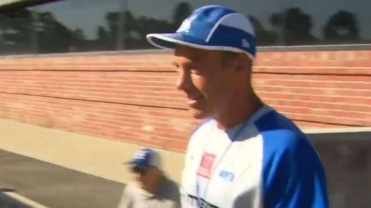 Alastair Clarkson apologises to TV reporter for threatening remark