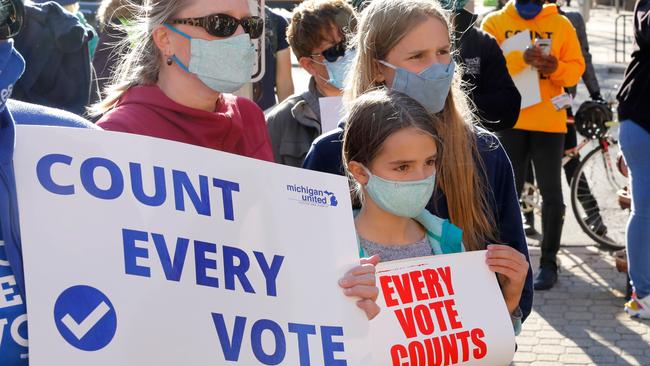 Democrats and Republicans were gearing up Wednesday for a possible legal showdown to decide the winner of the tight presidential race between Republican Donald Trump and Democratic challenger Joe Biden. Picture: Jeff Kowalsky/AFP