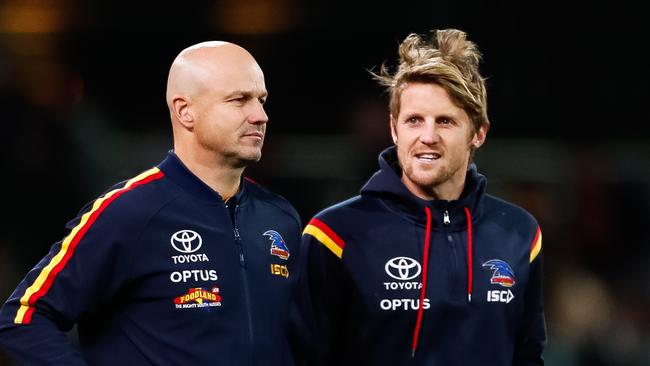 ADELAIDE, AUSTRALIA - JULY 20: (L-R)  Adelaide Crows Senior Coach Matthew Nicks and Rory Sloane of the Crows look on during the round 7 AFL match between the Adelaide Crows and the St Kilda Saints at Adelaide Oval on July 20, 2020 in Adelaide, Australia. (Photo by Daniel Kalisz/Getty Images)