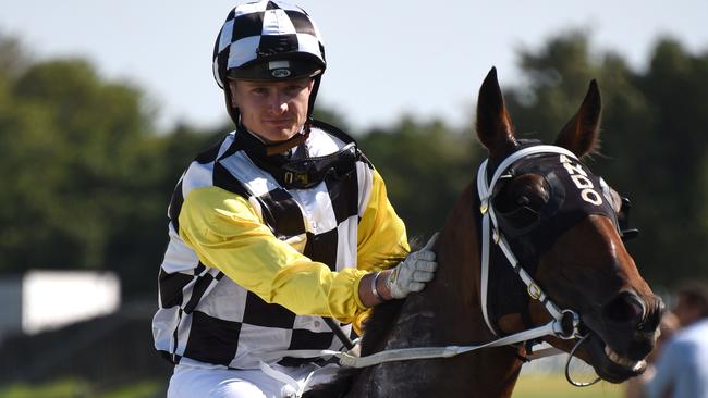 Anthony Allen rides Amirykal for trainer Daniel Bowen at Lismore.