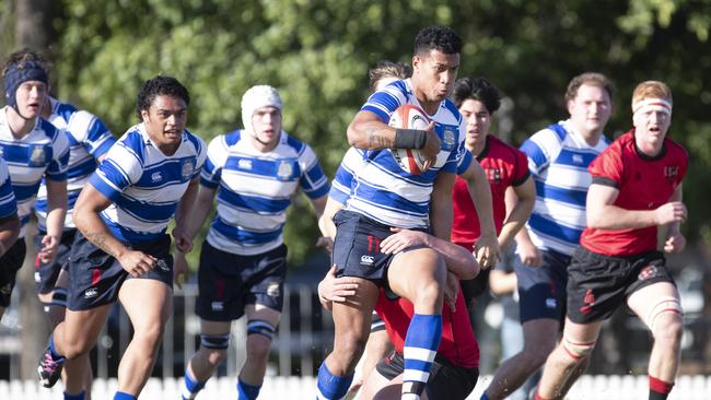 Sione Tapuosi on the move for Nudgee this season. Picture: Renae Droop