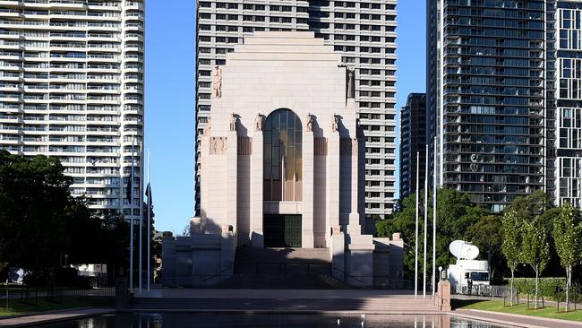 ‘Miserable, uneducated’: Man’s late night leak on Anzac Memorial