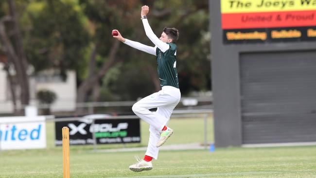 Gisborne bowler Logan Collins. Picture: Alan Barber