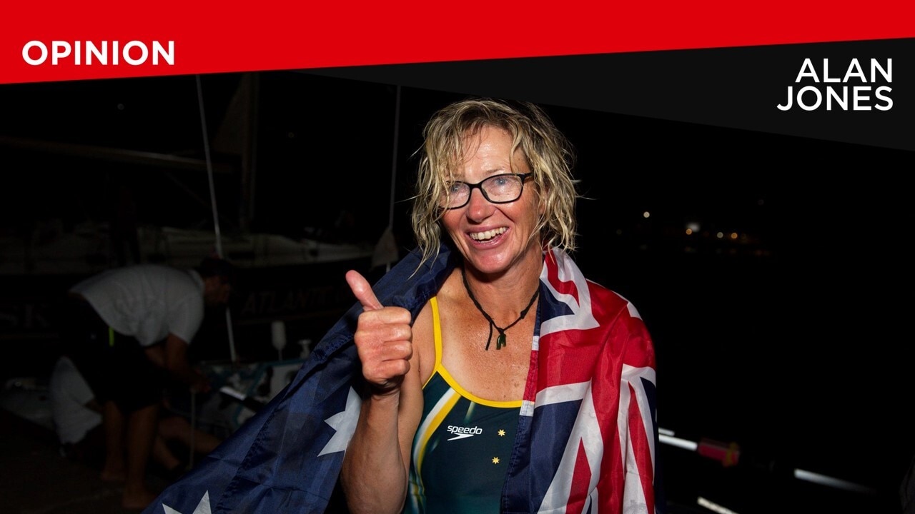 Woman rows 5000km across Atlantic Ocean solo