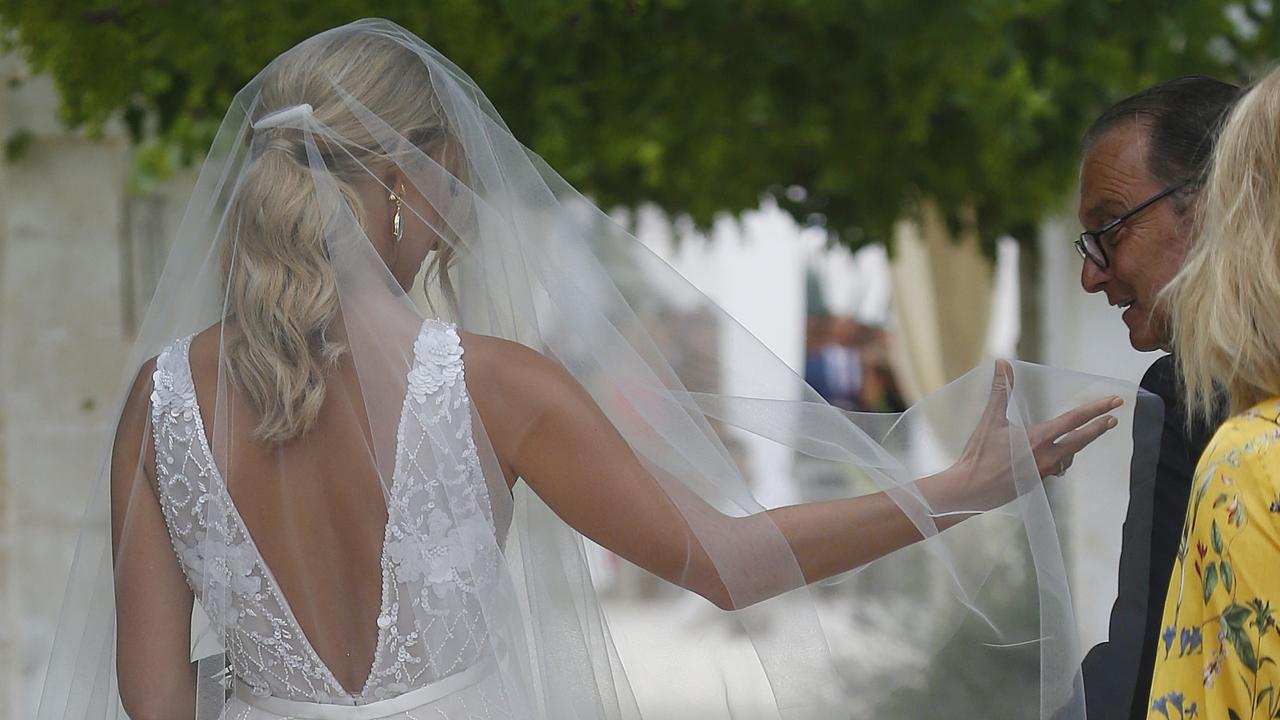 The Bachelor: Tim Robards and Anna Heinrich marry in Italy | photos ...