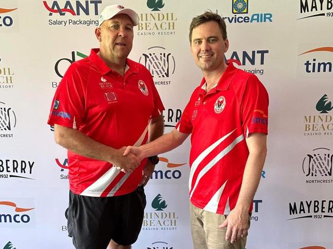 Rick Nolan and Waratah president Rohan Langworthy. Picture: Waratah Football Club