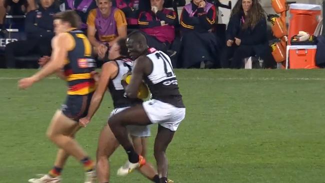 The moment Aliir Aliir and Lachie Jones clashed heads during Showdown 54 on Saturday night. Image: Fox Sports.