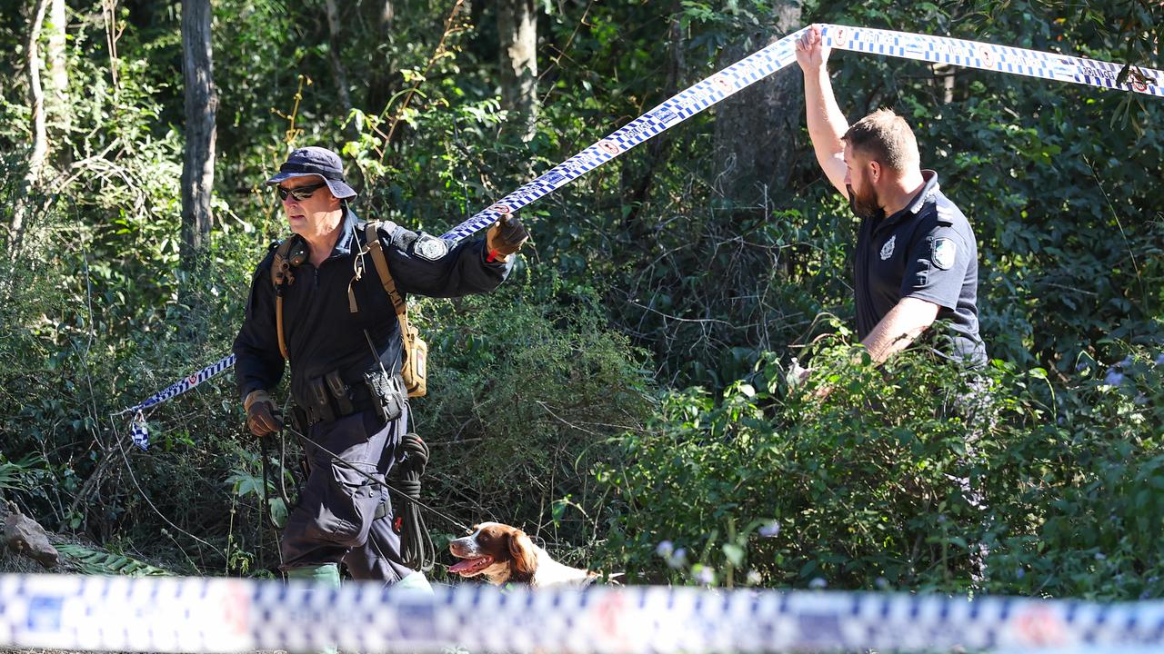 Police with a dog and SES conduct a search in Good Night Scrub National Park looking for the missing 17 year old Pheobe Bishop. Picture: NewsWire / Adam Head