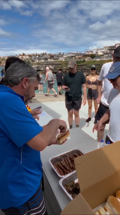 "Insane" price of sausage sizzle at Sydney’s Sculpture by the Sea