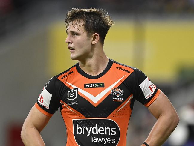 TOWNSVILLE, AUSTRALIA - JULY 01: Jake Simpkin of the Tigers loduring the round 18 NRL match between North Queensland Cowboys and Wests Tigers at Qld Country Bank Stadium on July 01, 2023 in Townsville, Australia. (Photo by Ian Hitchcock/Getty Images)